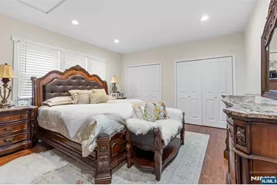 707 Chadwick Drive, Paramus, NJ 07652 - Photo 11