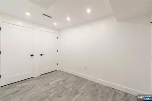 517 Park St, Montclair, NJ 07043 - Photo 31