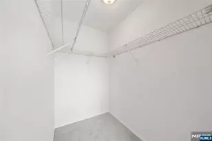 333 Grand Ave 2N, Palisades Park, NJ 07650 - Photo 17