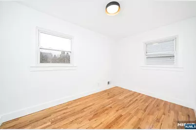 21 Mary Street, Lodi, NJ 07644 - Photo 9