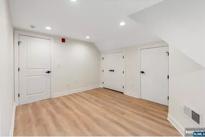 190 Orient Way 2 #2, Rutherford, NJ 07070 - Photo 17