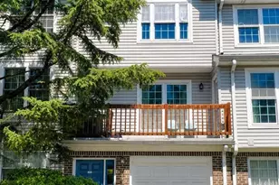 559 Ridge Ln, Fort Lee, NJ 07024 - Photo 1