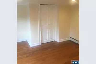 67 Chamberlain Avenue 2 #2, Elmwood Park, NJ 07407 - Photo 3