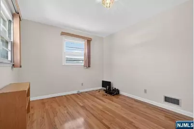 7-45 Richard Street, Fair Lawn, NJ 07410 - Photo 19