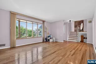 7-45 Richard St, Fair Lawn, NJ 07410 - Photo 5
