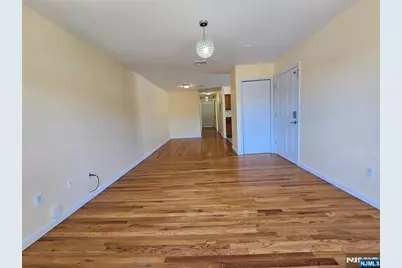 22 Wakeman Avenue 2nd Fl. #2nd fl., Newark, NJ 07104 - Photo 3