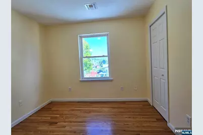22 Wakeman Avenue 2nd Fl. #2nd fl., Newark, NJ 07104 - Photo 15