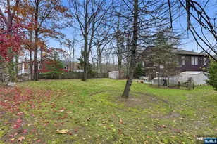 4 Lesa Ln, Hillsdale, NJ 07642 - Photo 41