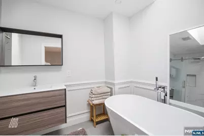 1503 John Street, Fort Lee, NJ 07024 - Photo 11
