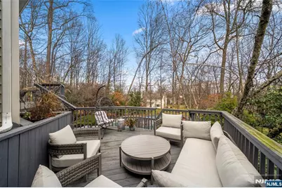 639 Pawnee Lane, Franklin Lakes, NJ 07417 - Photo 39