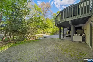 639 Pawnee Ln, Franklin Lakes, NJ 07417 - Photo 43
