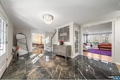 639 Pawnee Lane, Franklin Lakes, NJ 07417 - Photo 7