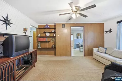 116 Hamilton Avenue, Fairview, NJ 07022 - Photo 13