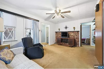 116 Hamilton Avenue, Fairview, NJ 07022 - Photo 15