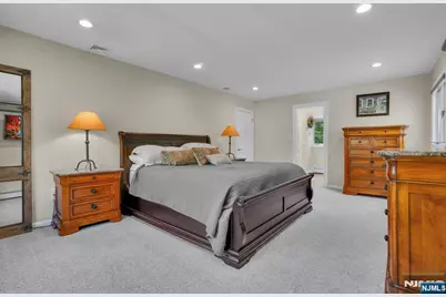 309 Windham Court, Wyckoff Township, NJ 07481 - Photo 19
