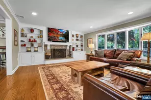 309 Windham Ct, Wyckoff Township, NJ 07481 - Photo 11