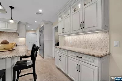 309 Windham Court, Wyckoff Township, NJ 07481 - Photo 7