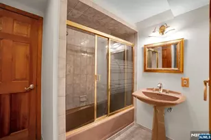 309 Windham Ct, Wyckoff Township, NJ 07481 - Photo 39