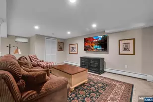 309 Windham Ct, Wyckoff Township, NJ 07481 - Photo 33