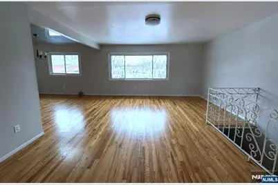 17 Daka Court 2 #2, Bloomfield, NJ 07003 - Photo 9