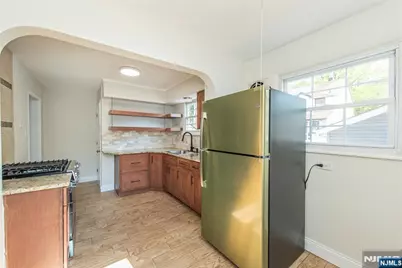 1019 Haddon Place, Teaneck Township, NJ 07666 - Photo 17