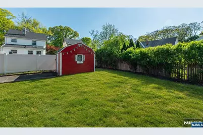 1019 Haddon Place, Teaneck Township, NJ 07666 - Photo 25