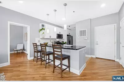 915 Madison Street 5E #5E, Hoboken, NJ 07030 - Photo 7