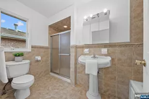 433 1st Street B, Palisades Park, NJ 07650 - Photo 27