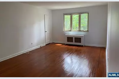 50 S 1st 4 B #4 B, Bergenfield, NJ 07621 - Photo 11
