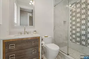 555 Miller Ct, Wyckoff Township, NJ 07481 - Photo 23