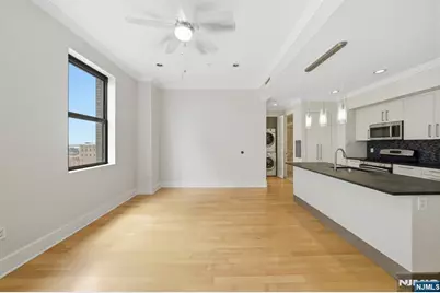 4 Beacon Way 1404 #1404, Jersey City, NJ 07304 - Photo 17