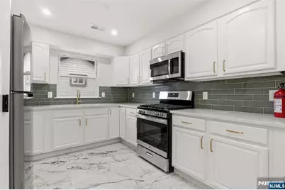 148 Munn Avenue, East Orange, NJ 07017 - Photo 27