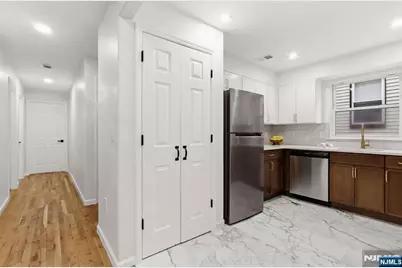 148 Munn Avenue, East Orange, NJ 07017 - Photo 5