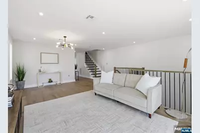 138-140A Weigands Lane, Secaucus, NJ 07094 - Photo 9
