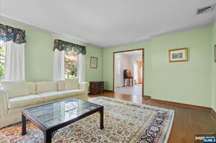 74 Van Blarcom Ln, Wyckoff Township, NJ 07481 - Photo 9