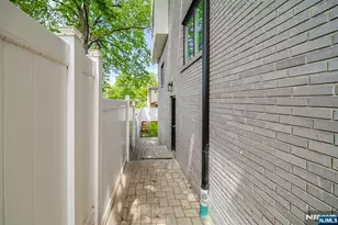309 7th 1, Palisades Park, NJ 07650 - Photo 3