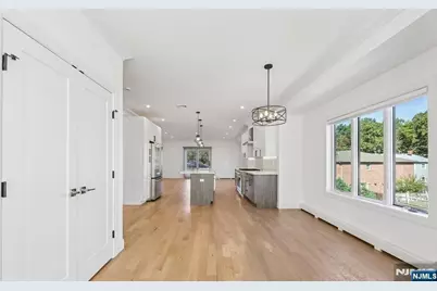 309 7th 1 #1, Palisades Park, NJ 07650 - Photo 3