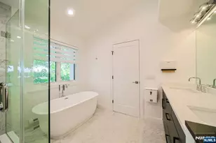309 7th 1, Palisades Park, NJ 07650 - Photo 33