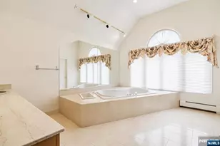 66 Adams Dr, Cresskill, NJ 07626 - Photo 21