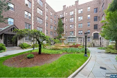 275 Engle N3 #N3, Englewood, NJ 07631 - Photo 9