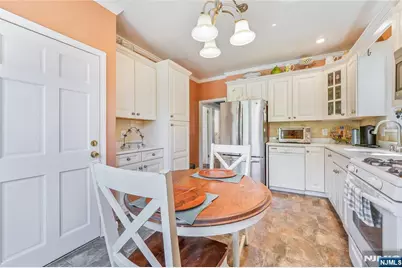 671 Devon Street, Kearny, NJ 07032 - Photo 15
