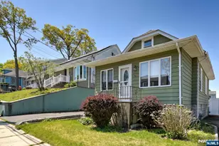 61 Yale St, Nutley, NJ 07110 - Photo 3