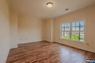 29-31 Freeman Street D-2, Newark, NJ 07105 - Photo 15