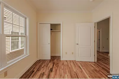 29-31 Freeman Street D-2 #D-2, Newark, NJ 07105 - Photo 11
