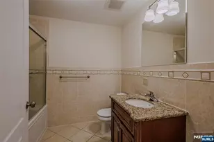 29-31 Freeman Street D-2, Newark, NJ 07105 - Photo 9