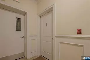 29-31 Freeman Street D-2, Newark, NJ 07105 - Photo 21