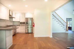 23 Lakeview Dr, Old Tappan, NJ 07675 - Photo 13
