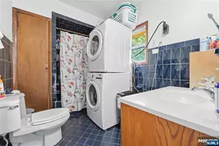 22 Lentz, Newark, NJ 07105 - Photo 11