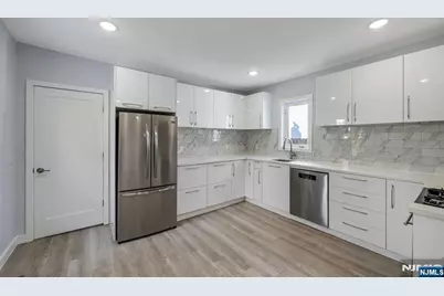 17 Mission Street 1 #1, Montclair, NJ 07042 - Photo 3