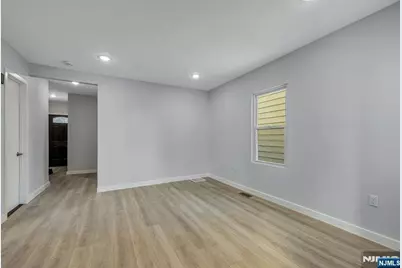 17 Mission Street 1 #1, Montclair, NJ 07042 - Photo 9